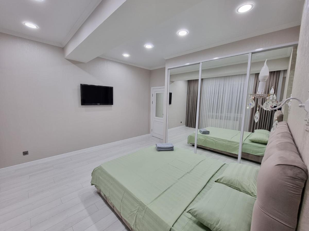 Grand Excelent New Ultra Central Apartments Chisináu Exterior foto