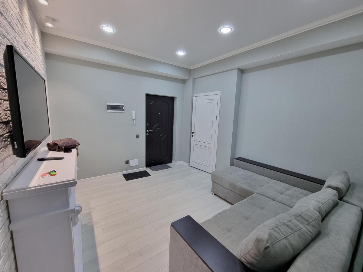 Grand Excelent New Ultra Central Apartments Chisináu Exterior foto